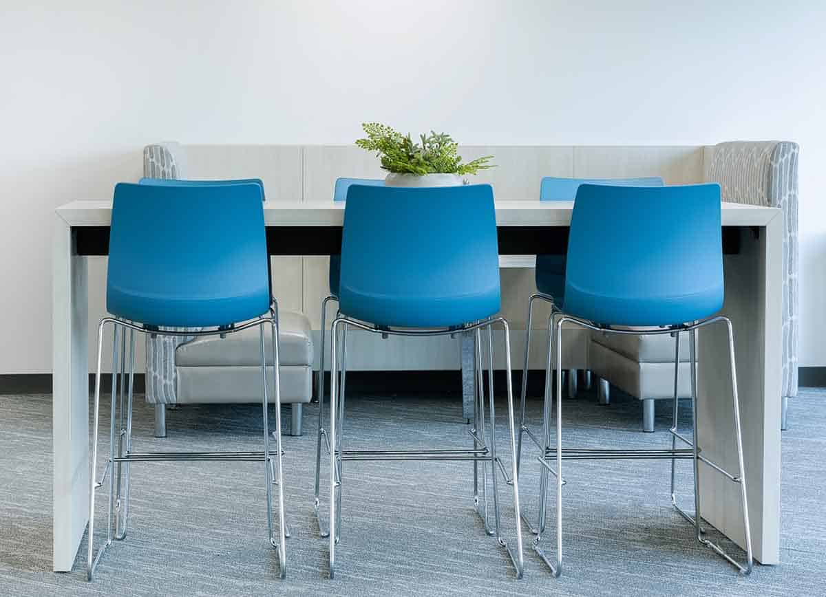 9 modular furniture styles are lowering cubicle wall barriers 1200